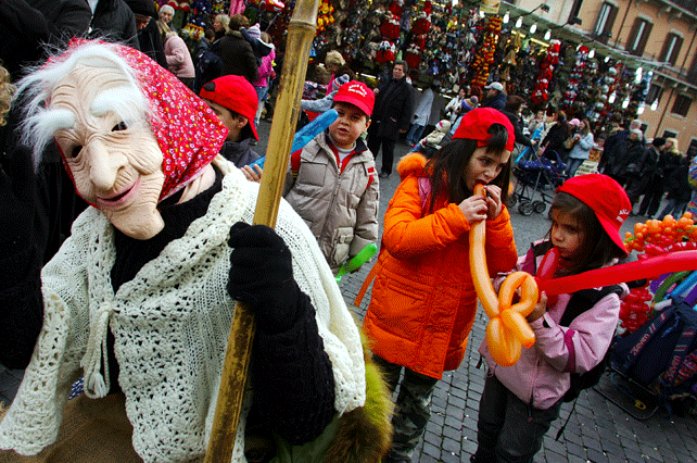 Christmas Market and Feast of the Befana in Piazza Navona