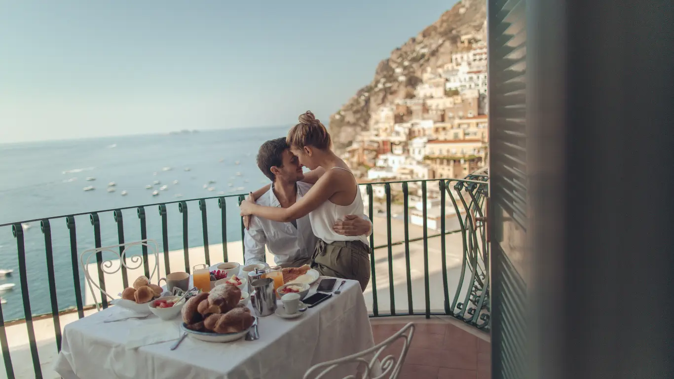 Luxury-Honeymoon-in-Italy-plan-by-an-expert-from-Tour-Italy-Now