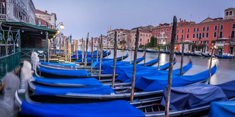 venice-gondola-ride